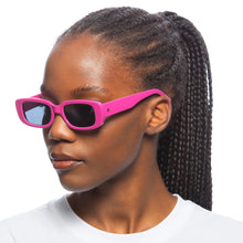 Cargar imagen en el visor de la galería, Ceres - Fuchsia
